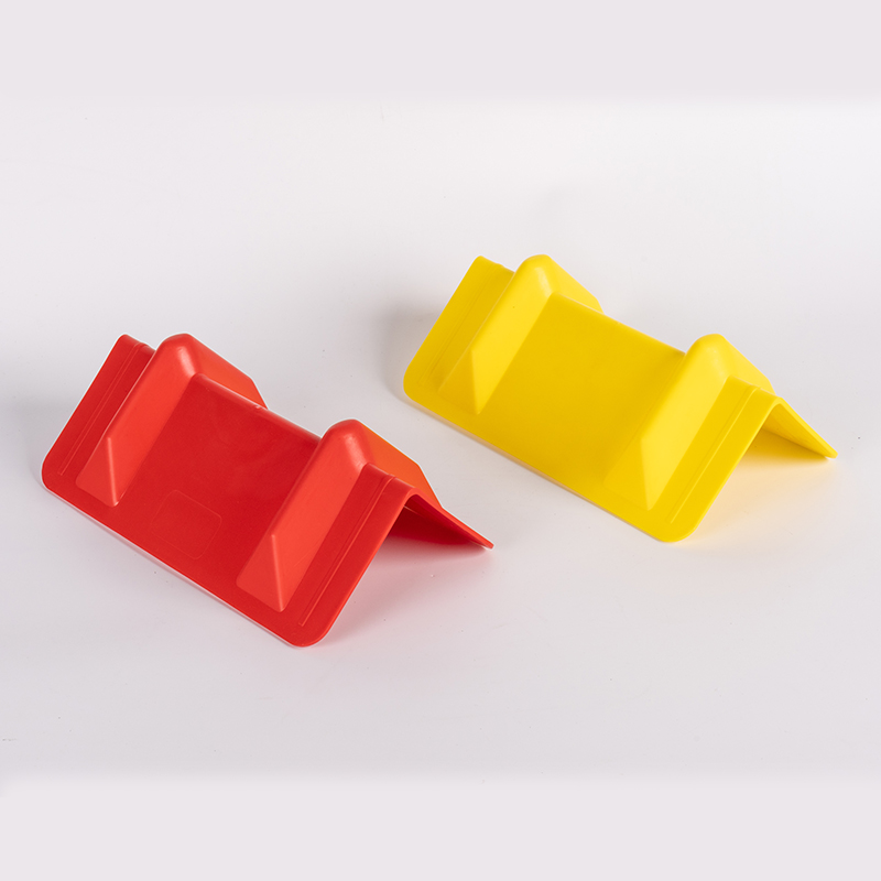Protector de colț de 6 "din plastic de livrare